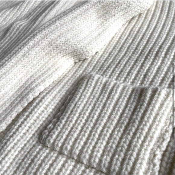 Beach Sweater Cardigan - Picture 4 of 6